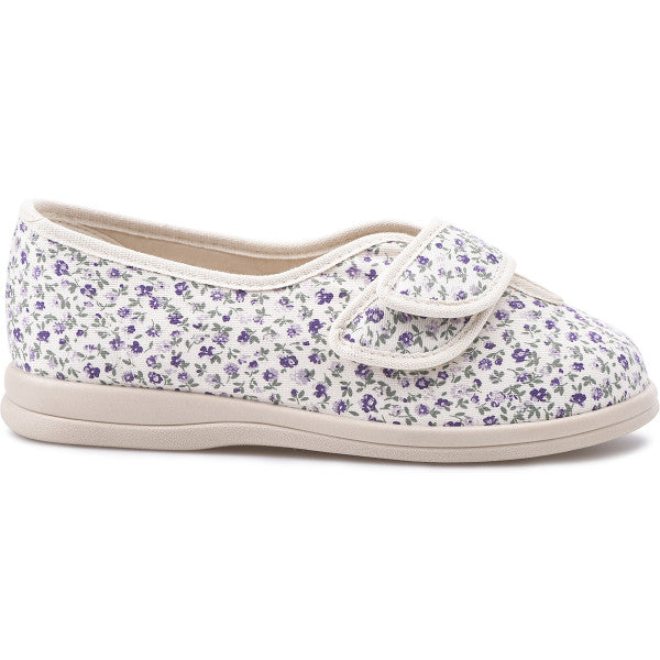 Cosyfeet Slippers & Shoes are designed for feet that can't fit into ordinary footwear.