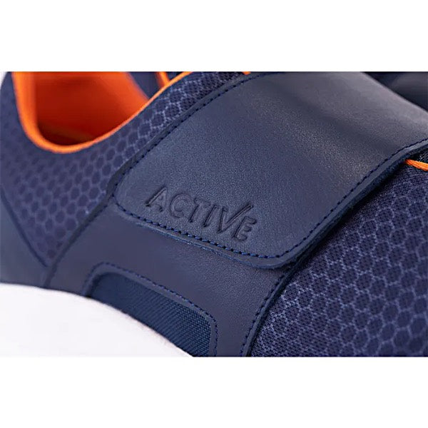 Extra roomy active sports shoes