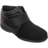 Julia. Black. A stylish boot with lots of stretch