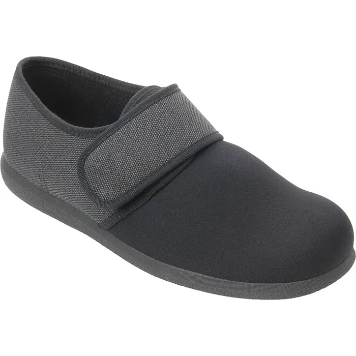 Stretchy casual shoe called James