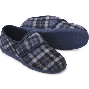 Reggie. Soft, smart, cushioned, supportive and seam-free slipper adjusts to fit swelling