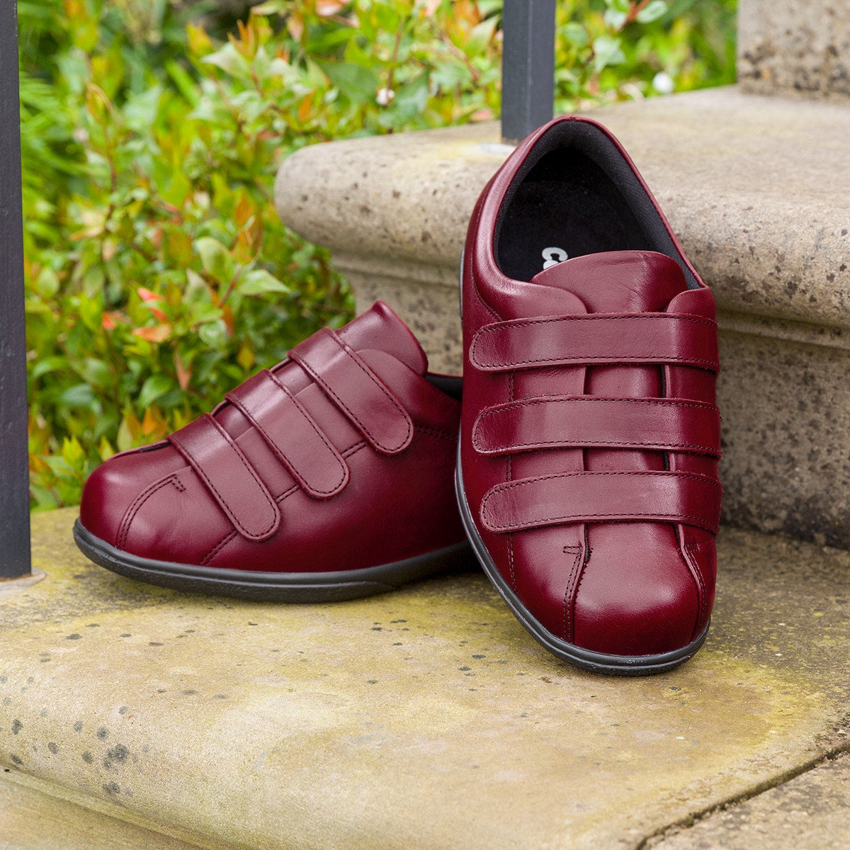 Alison is the stylish extra roomy leather ladies shoe