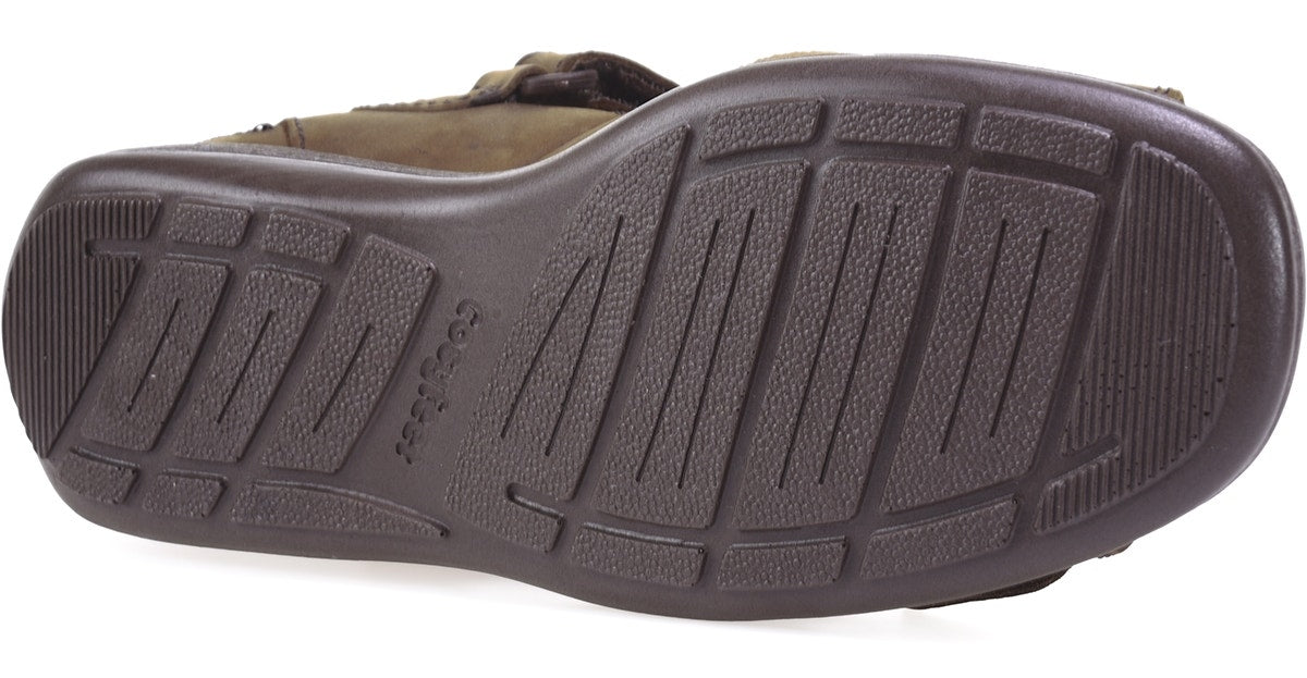 Extra grip sole on our extra wide sandles